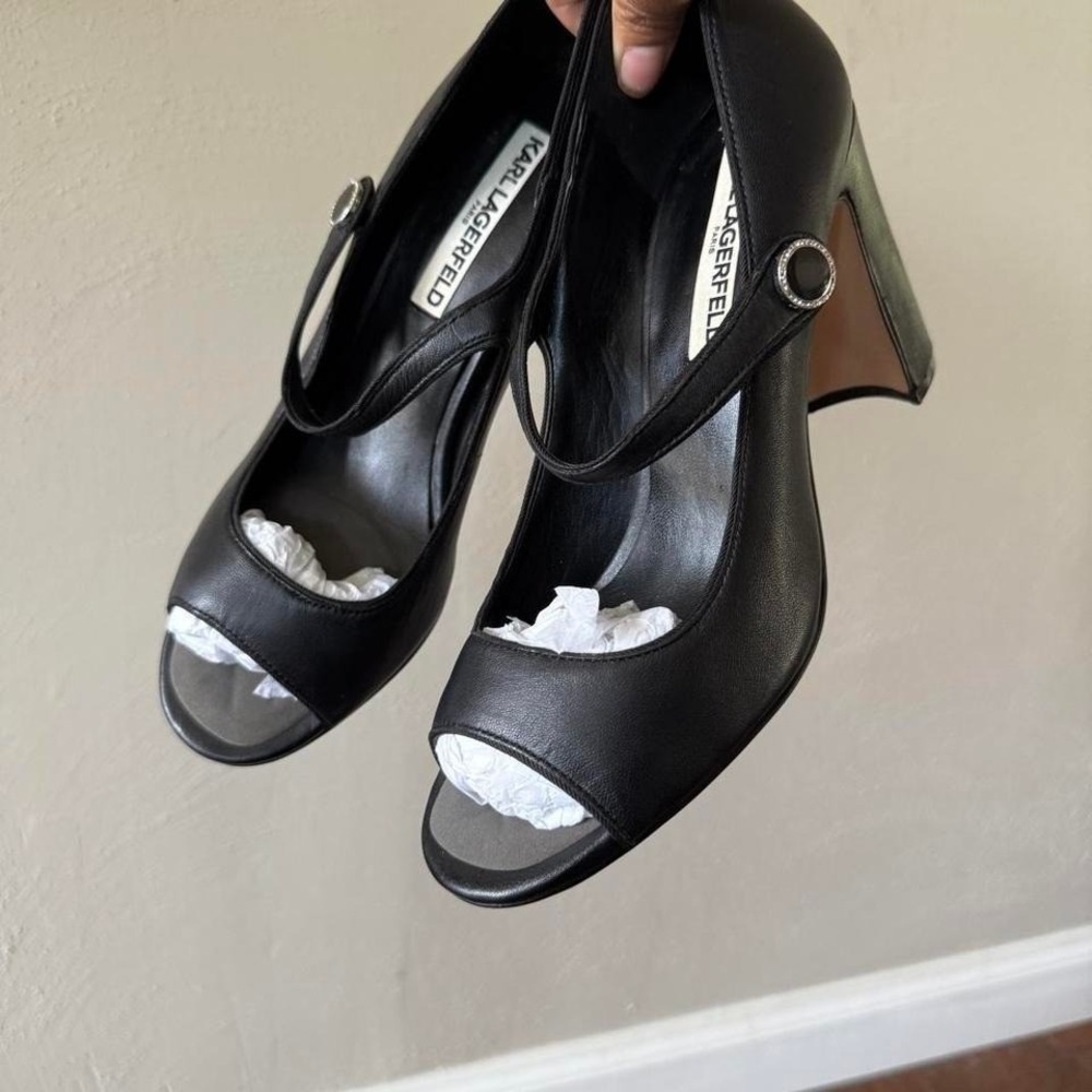 Karl Lagerfeld Paris Women's Peep Toe Heels Size 8.5M Black Mary Jane Block Heel